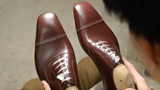 Making HANDMADE Classic Shoes in a Vintage Freudenberg Leather [upl. by Tinaret]