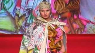 Vivienne Westwood SpringSummer 2010 Fashion Show [upl. by Harriott]