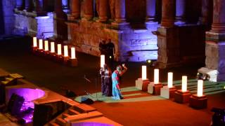 Estrella Morente y Dulce Pontes cantando juntas quotLe dí a la caza alcancequot en Premios Ceres 2013 [upl. by Werbel]