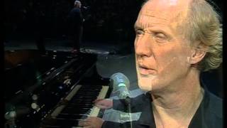 Herman van Veen zingt quotmoglicherweise ein Walzerquot [upl. by Arlina]