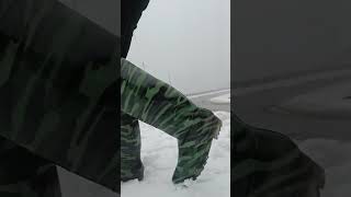 Jinal amp Maulesh playing in snow 🌨️ fall on 19 March 2023  near Gangtok enjoy the most 1 [upl. by Aiuhsoj]