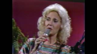 My Elusive Dreams  Tammy Wynette and Glen Campbell 1982 [upl. by Phaidra]