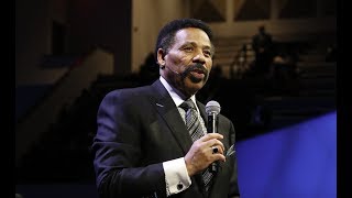 Tony Evans  Piggybacking on Jesus Authority [upl. by Damalus939]