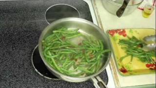 Turkey Bacon Green Beans Quick amp Easy Thanksgiving Side Dish Recipe [upl. by Reube]