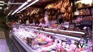 CHARCUTERIA CREUS en el mercat de lolivar akitu tvb mallorca [upl. by Donella]