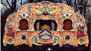 Draaiorgel de Sater Middelburg Plays Dolores waltz  ストリートオルガン [upl. by Laurette]