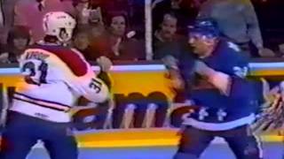 John Kordic vs Gord Donnelly Feb 23 1988 [upl. by Wehner]