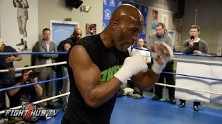 Hopkins vs Smith  Bernard Hopkins FULL shadow boxing amp warm up routine [upl. by Netniuq618]