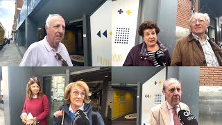 Colas en Correos por las elecciones en verano quotHemos empezado hoy y ya han venido ya 50 personasquot [upl. by Raseda117]