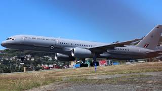 RNZAF 757 takeoff from wellington airport [upl. by Marcile]