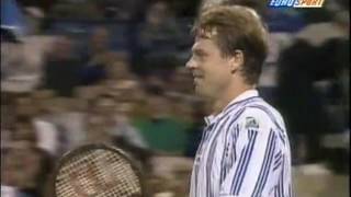 ATP Edberg vs Courier Scottsdale 1995 tweener [upl. by Petite]