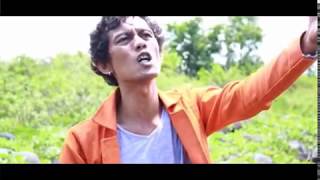 Buru Keroso  Catur Arum  Dangdut Official Music Video [upl. by Narib331]