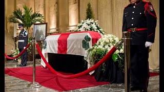 Jean Doré en chapelle ardente à lHôtel de ville de Montréal [upl. by Janeczka626]