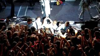 X Japan Yoshiki stage dive quotXquot Utrecht Tivoli 2711 [upl. by Stark]