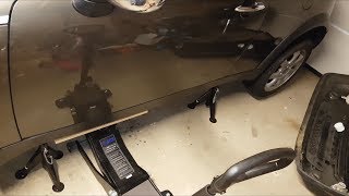 How to get a Mini Cooper on 4 Axle Stands Jack stands the Easy Way  How to Guide [upl. by Duncan575]