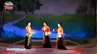 Beautiful Vietnamese traditional song 1 [upl. by Dorwin]