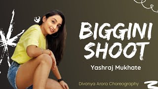 Biggini shoot  Two Pieces Only  Yashraj Mukhate  Funny Dance Cover  Divanya Arora Choreography [upl. by Avah]