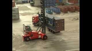 Kalmar DCF100 empty container handler [upl. by Cofsky]