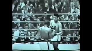 Muhammad Ali vs Sonny Liston 1st fight  Мохаммед Али  Сонни Листон 1й бой [upl. by Manton]