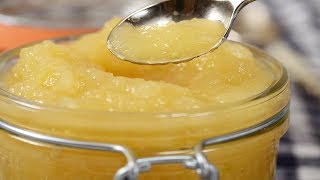 Homemade Applesauce Recipe Demonstration  Joyofbakingcom [upl. by Aldred]