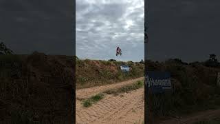 Calentando freestyle motocross en pista motocross Santa Cruz Bolivia 🇧🇴 [upl. by Asirralc467]