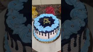 Blueberry Dripping Cake Decoration 😋 shorts cake trending youtubeshorts ytshorts cakedesign [upl. by Nossah]