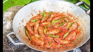 RECETTE  Rougail saucisses maison  Ile de la Réunion [upl. by Ydnec302]