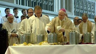 Chrisammesse im Augsburger Dom [upl. by Ynohtnakram]