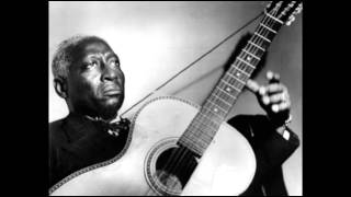 Lead Belly  Midnight Special [upl. by Oironoh]