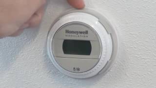 Round HeatCool vervangen  Honeywell Home [upl. by Jasisa]