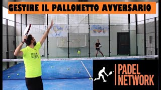 Come comportarsi A RETE  come gestire il PALLONETTO avversario [upl. by Nnaillek]