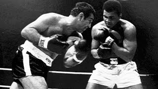 Rocky Marciano Vs Muhammad Ali  La Super Pelea [upl. by Yessej]