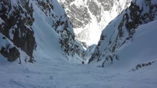 Pelvoux  Le Couloir Nord de la Rouya quotravin de lAlpetquot 10 mars 2016 [upl. by Toiboid]