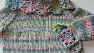 Stricken  Babypulli quotDaisyquot Teil 4  Granny Squares und Blüten für Ärmel und Halsausschnitt [upl. by Creighton]