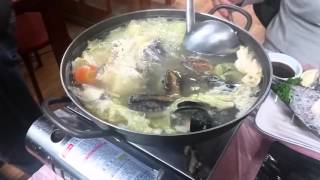 Cooking live abalone in steamboat  Jeju [upl. by Eicak]