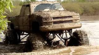 ULTIMATE MUD TRUCKS OF THE SOUTH Silverado S10 Dodge Cummins 4x4 on 54quot Boggers [upl. by Breen]