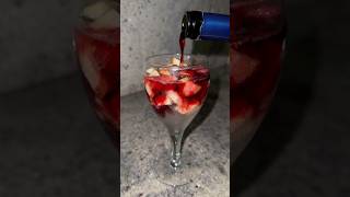 Un clericot de las 3 B Bueno barato y bien facil de hacer clericot yluegoira vino [upl. by Ymeon903]