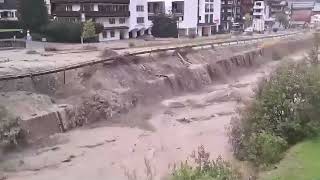 Schokierende Aufnahmen von dem Unwetter in StAnton am Arlberg Österreich 1682024 [upl. by Eire]