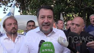 Ius Scholae Salvini quotCittadinanza andrebbe ritirata a quegli stranieri che commettono reatiquot [upl. by Harshman268]