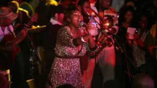 Jazmine Sullivan  Backstabbers LIVE [upl. by Nicko]