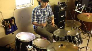 Cool Drum Fill Idea  Keith Moon Lick 43 [upl. by Meirrak474]