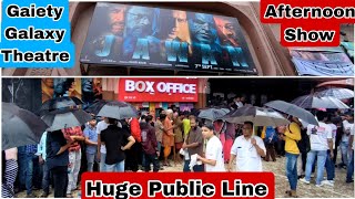 Jawan Movie Huge Public Line Afternoon Show At Gaiety Galaxy Theatre In Mumbai [upl. by Gilson]