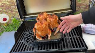 Brathähnchen auf Bierdose zubereiten auf dem Weber Spirit Gasgrill  Bierdosenhähnchen Anleitung [upl. by Enneillij]