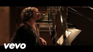 Lionel Richie  Hello Behind The Scenes ft Jennifer Nettles [upl. by Goldwin316]