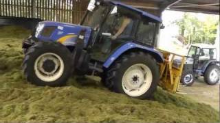 Silage 2011  Pitwork with Ford and New Holland [upl. by Nievelt]