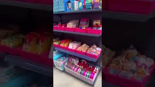 ¡Ropa Mueble mucha papeleria Colores Crayola en nuestra tienda de ofertas  Saldos Americanos Nena [upl. by Hoban]