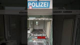 Linz Hier stürmt der MachetenMann das Polizeirevier  shorts [upl. by Ellehcrad]