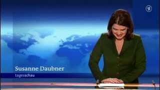 ★PANNE★ TagesschauSprecherin Susanne Daubner lacht schweigt und gähnt [upl. by Flint]