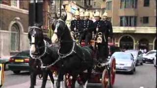 HISTORIC HORSE DRAWN FIRE ENGINE IN LONDONflv [upl. by Notlim163]