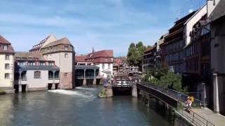 Visite de Strasbourg en Petit Train de la Cathédrale à la Petite France [upl. by Nueoras]